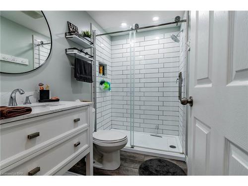 52078 Regional 24 Road, Wainfleet, ON - Indoor Photo Showing Bathroom