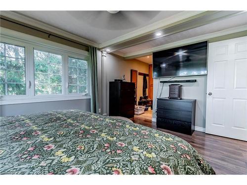 52078 Regional 24 Road, Wainfleet, ON - Indoor Photo Showing Bedroom