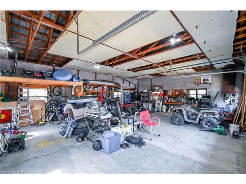 52078 Regional 24 Road, Wainfleet, ON - Indoor Photo Showing Garage