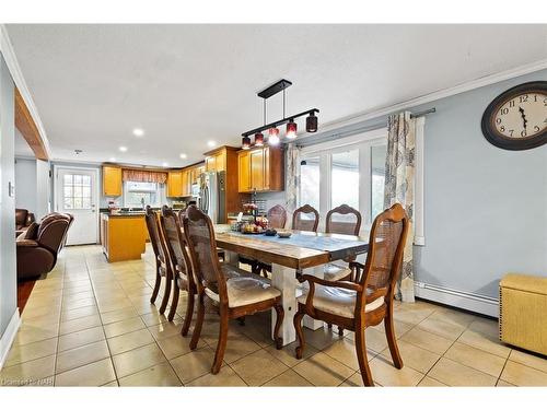 1900 Garrison Road, Fort Erie, ON - Indoor Photo Showing Dining Room