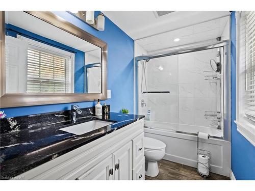 1900 Garrison Road, Fort Erie, ON - Indoor Photo Showing Bathroom