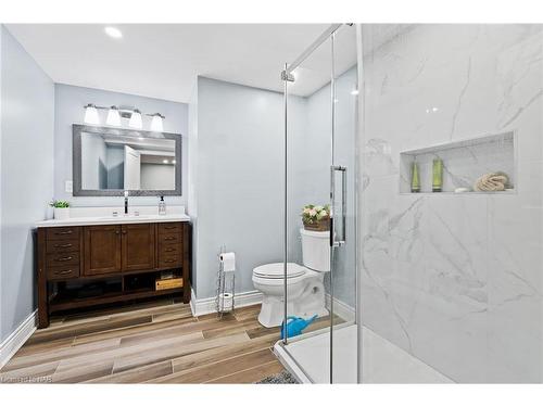 1900 Garrison Road, Fort Erie, ON - Indoor Photo Showing Bathroom