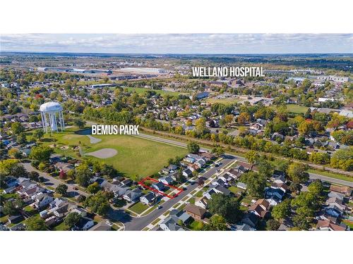 321 Dieppe Street, Welland, ON - Outdoor With View