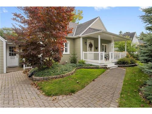 1515 Haist Street, Fonthill, ON - Outdoor With Deck Patio Veranda