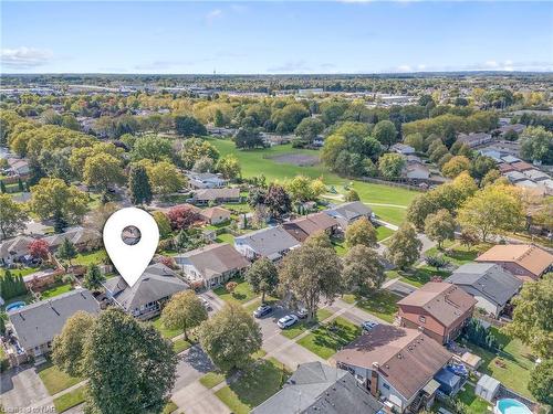 7086 Briarwood Avenue, Niagara Falls, ON - Outdoor With View