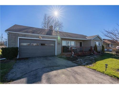 1291 Niagara Parkway, Fort Erie, ON - Outdoor With Facade