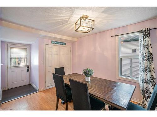 71 Cozy Street, Welland, ON - Indoor Photo Showing Dining Room