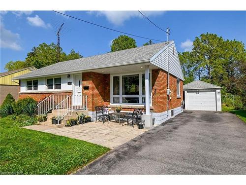 7027 Garden Street, Niagara Falls, ON - Outdoor With Deck Patio Veranda