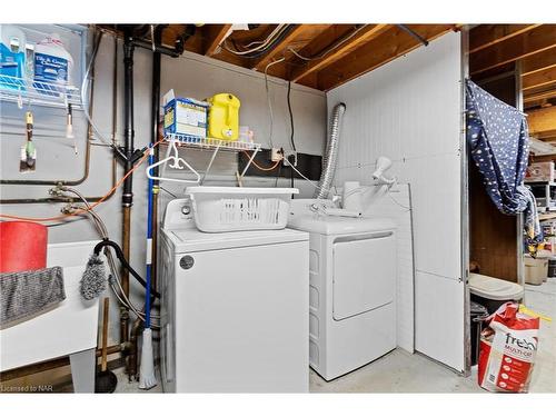 370 Butler Street, Niagara-On-The-Lake, ON - Indoor Photo Showing Laundry Room