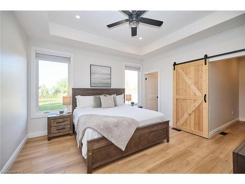 72732 Regional Road 27, Wainfleet, ON - Indoor Photo Showing Bedroom