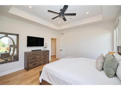 72732 Regional Road 27, Wainfleet, ON - Indoor Photo Showing Bedroom