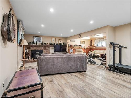 2666 Dominion Road, Ridgeway, ON - Indoor With Fireplace