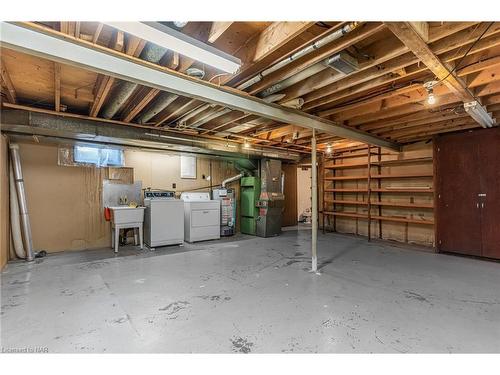 6 Fuller Crescent, Thorold, ON - Indoor Photo Showing Basement