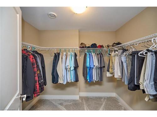 6 Derbyshire Drive, Ridgeway, ON - Indoor With Storage