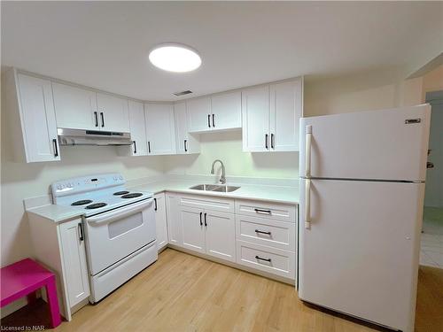 Lower-12 Wakil Drive, St. Catharines, ON - Indoor Photo Showing Kitchen With Double Sink