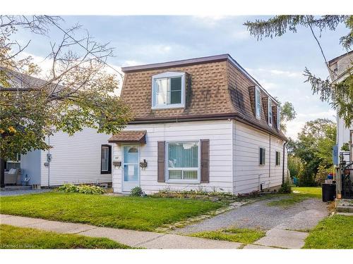 137 Oakdale Avenue, St. Catharines, ON - Outdoor With Facade