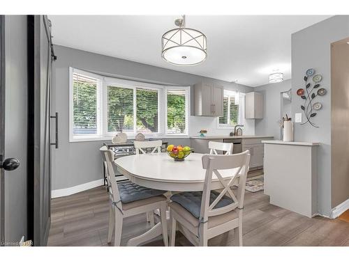 40 Densgrove Drive, St. Catharines, ON - Indoor Photo Showing Dining Room