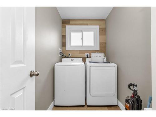 40 Densgrove Drive, St. Catharines, ON - Indoor Photo Showing Laundry Room