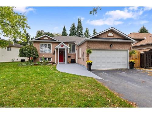 1041 Quaker Road, Pelham, ON - Outdoor With Facade