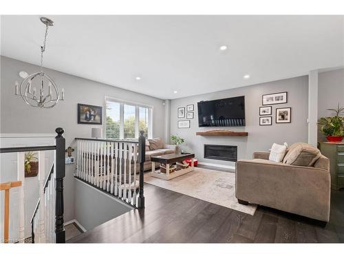 1041 Quaker Road, Pelham, ON - Indoor Photo Showing Other Room With Fireplace