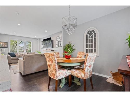 1041 Quaker Road, Pelham, ON - Indoor Photo Showing Dining Room