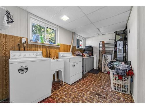 9 Orlando Drive, St. Catharines, ON - Indoor Photo Showing Laundry Room