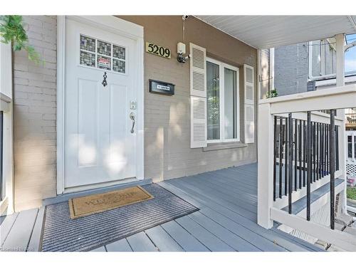 5209 Palmer Avenue, Niagara Falls, ON - Outdoor With Deck Patio Veranda With Exterior