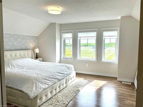 316 Concession 3 Road, Niagara-On-The-Lake, ON - Indoor Photo Showing Bedroom