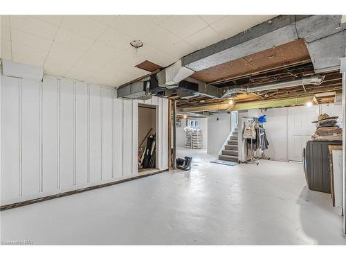 548 Wright Street, Welland, ON - Indoor Photo Showing Basement