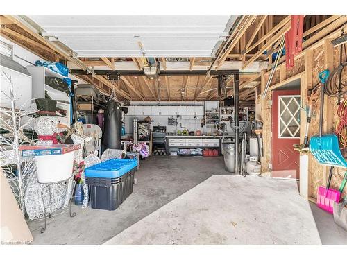 548 Wright Street, Welland, ON - Indoor Photo Showing Other Room