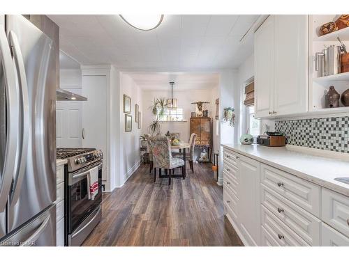 100 Arthur Street, St. Catharines, ON - Indoor Photo Showing Kitchen