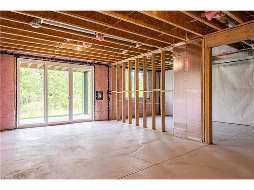 3953 Mitchell Crescent, Fort Erie, ON - Indoor Photo Showing Basement