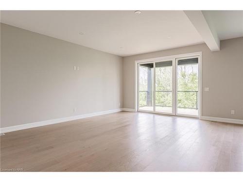 3953 Mitchell Crescent, Stevensville, ON - Indoor Photo Showing Other Room