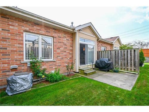 15-4300 Kalar Road, Niagara Falls, ON - Outdoor With Deck Patio Veranda With Exterior