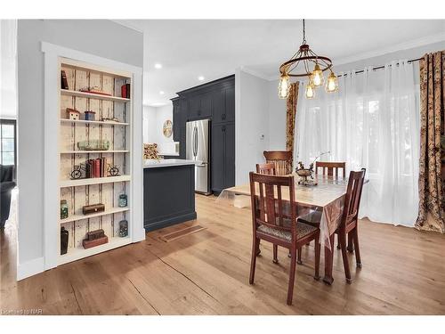 2722 Red Maple Avenue, Jordan, ON - Indoor Photo Showing Dining Room