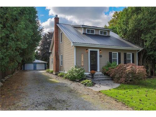 2722 Red Maple Avenue, Jordan, ON - Outdoor With Facade