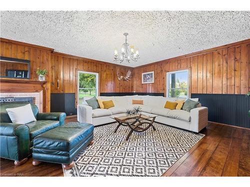 214 Windmill Point Road S, Ridgeway, ON - Indoor Photo Showing Living Room With Fireplace