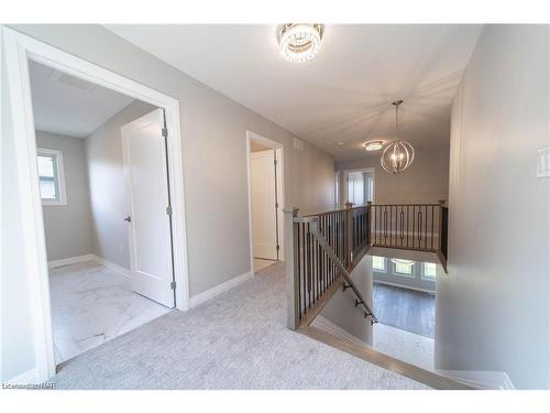 1 Alicia Crescent, Thorold, ON - Indoor Photo Showing Other Room