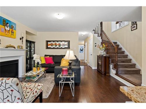 8096 Blue Ash Lane, Niagara Falls, ON - Indoor Photo Showing Living Room With Fireplace