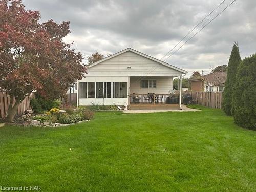 48 Mcdonald Avenue, Thorold, ON - Outdoor With Deck Patio Veranda