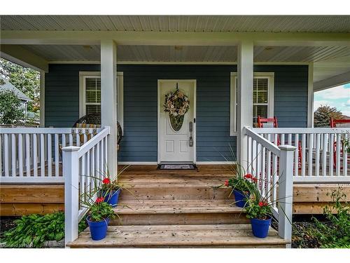 1239 Pelham Street, Fonthill, ON - Outdoor With Deck Patio Veranda With Exterior