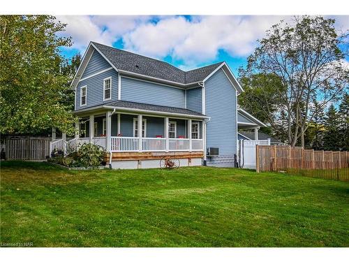 1239 Pelham Street, Fonthill, ON - Outdoor With Deck Patio Veranda