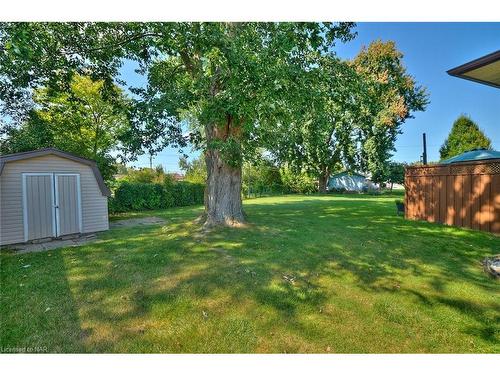 21 Windermere Court, Welland, ON - Outdoor With Backyard