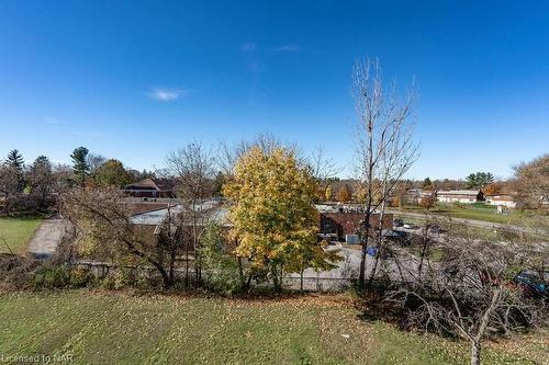 408-6320 Valley Way, Niagara Falls, ON - Outdoor With View