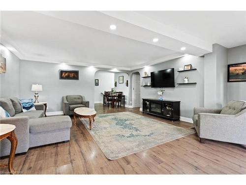 11366 Highway 3 West, Wainfleet, ON - Indoor Photo Showing Living Room With Fireplace