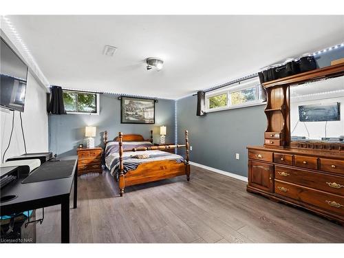 11366 Highway 3 West, Wainfleet, ON - Indoor Photo Showing Bedroom