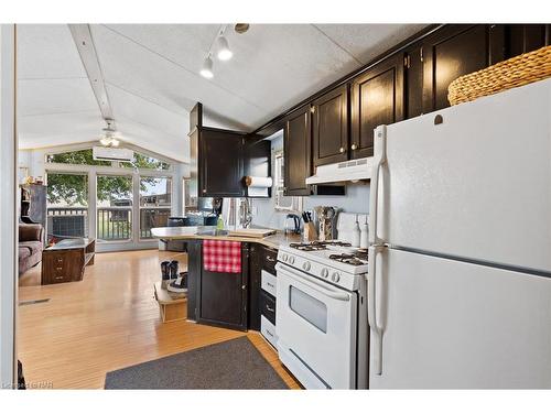 11366 Highway 3 West, Wainfleet, ON - Indoor Photo Showing Kitchen