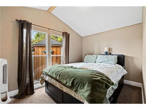 11366 Highway 3 West, Wainfleet, ON - Indoor Photo Showing Bedroom