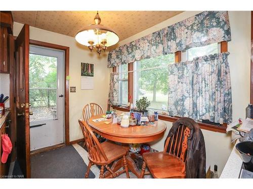 4477 Jordan Road, Jordan Station, ON - Indoor Photo Showing Dining Room