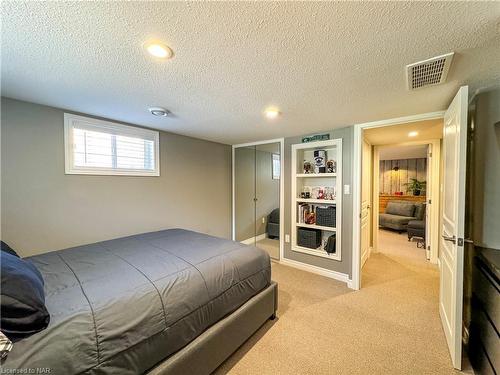 49 Bogart Street, St. Catharines, ON - Indoor Photo Showing Bedroom